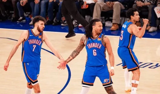 爱游戏平台-雷霆背靠背险胜尼克斯豪取四连胜，继续排名联盟第一