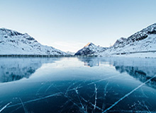 爱游戏入口-皇马攻坚战遇阻连胜止步 两个边后卫都该背锅？